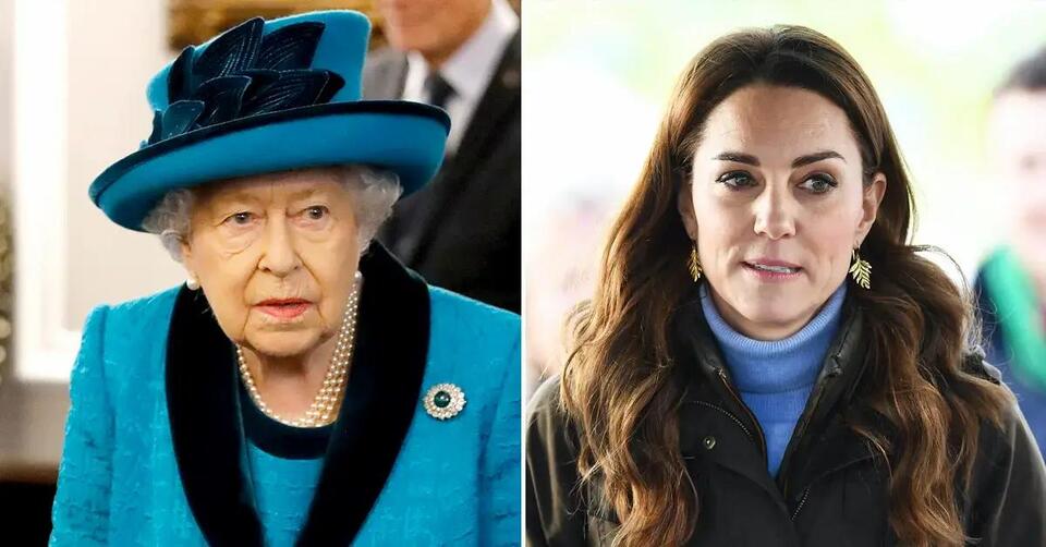 EXCLUSIVE: Why Queen Elizabeth ‘Hated’ Idea of Princesses Taking the Throne — And ‘Dragged Her Heels’ Over Law Change to Make it Happen EXCLUSIVE: Why Queen Elizabeth 'Hated' Idea of Princesses Taking the Throne — And 'Dragged Her Heels' Over Law Change to Make it Happen