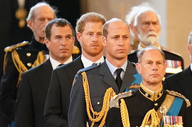  (L-R) Peter Phillips, Prince Harry, Duke of Sussex, Prince William, Prince of Wales and Edward, Earl of Wessex follow the bearer party carrying the coffin of Queen Elizabeth II