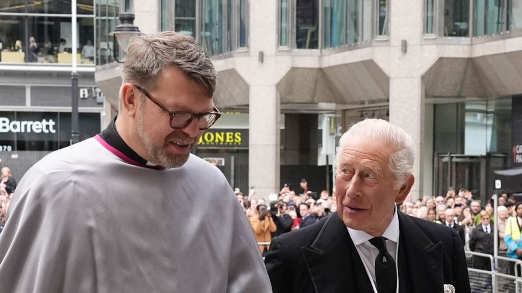 The King is sombre as he leads the royal family in mourning the Duchess of Kent at her funeral The King is sombre as he leads the royal family in mourning the Duchess of Kent at her funeral