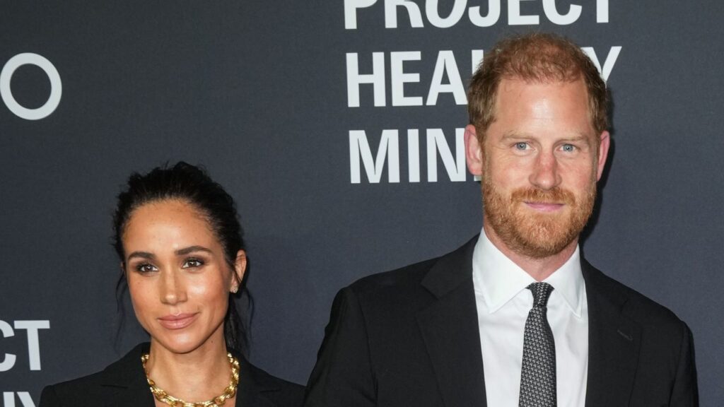 Did Meghan Markle Really Pose by a Notorious Paris Tunnel? Did Meghan Markle Really Pose by a Notorious Paris Tunnel?