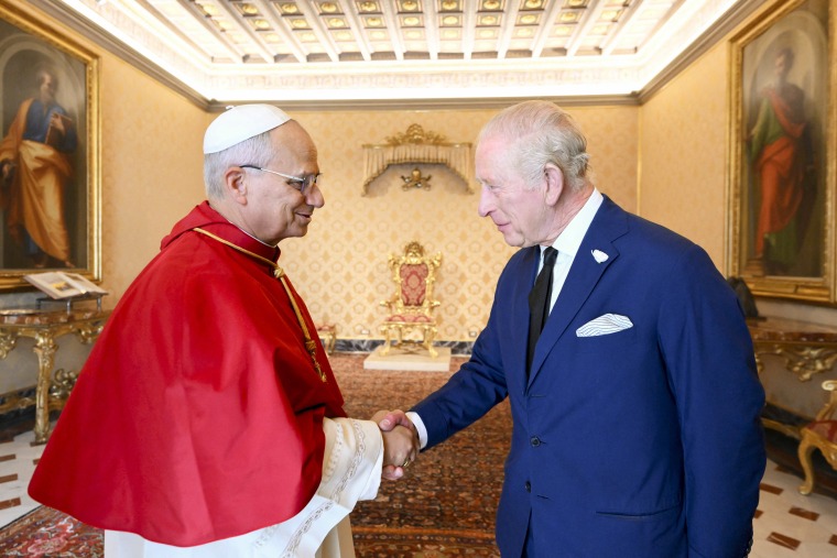 Image: VATICAN-RELIGION-POPE