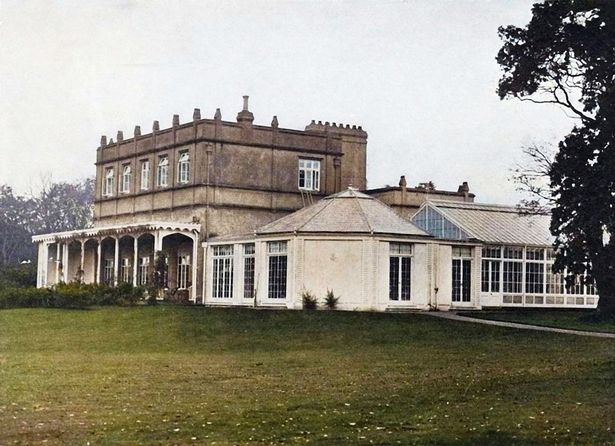 The pair are in negotiations to leave the Royal Lodge 
