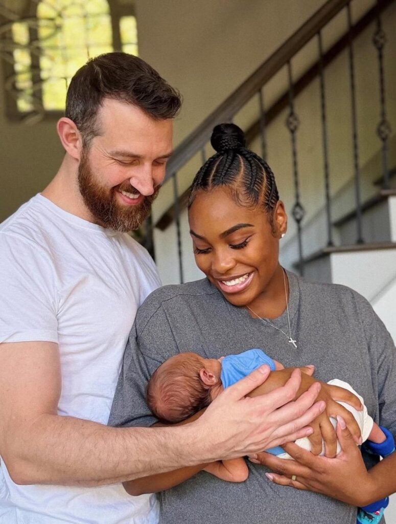 Lauren and Cameron from Love is Blind Season 1 just had their first baby