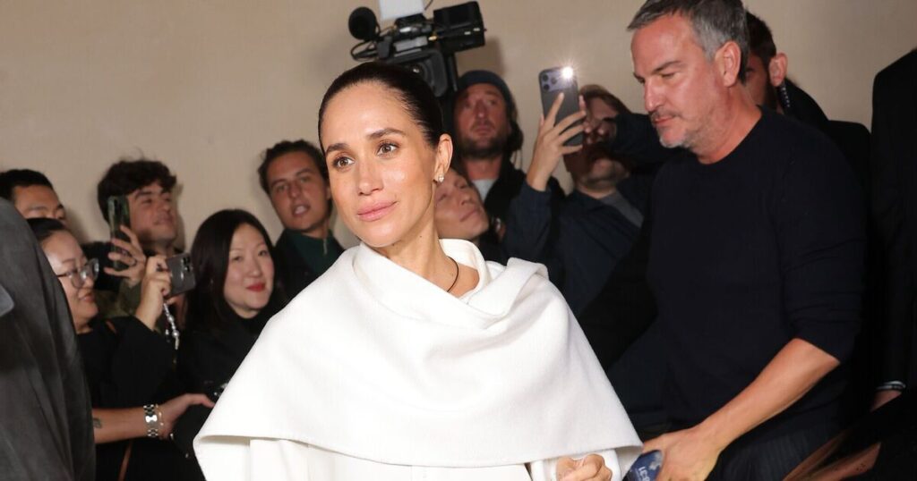 Meghan Markle's awkward PFW moment exposed by lipreader after backlash - Celebrity News - Entertainment