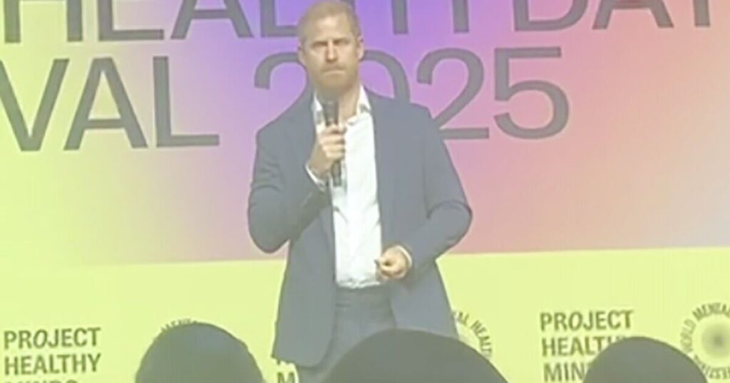 'I was in the same room as Prince Harry and noticed one telling detail' - Royals - News