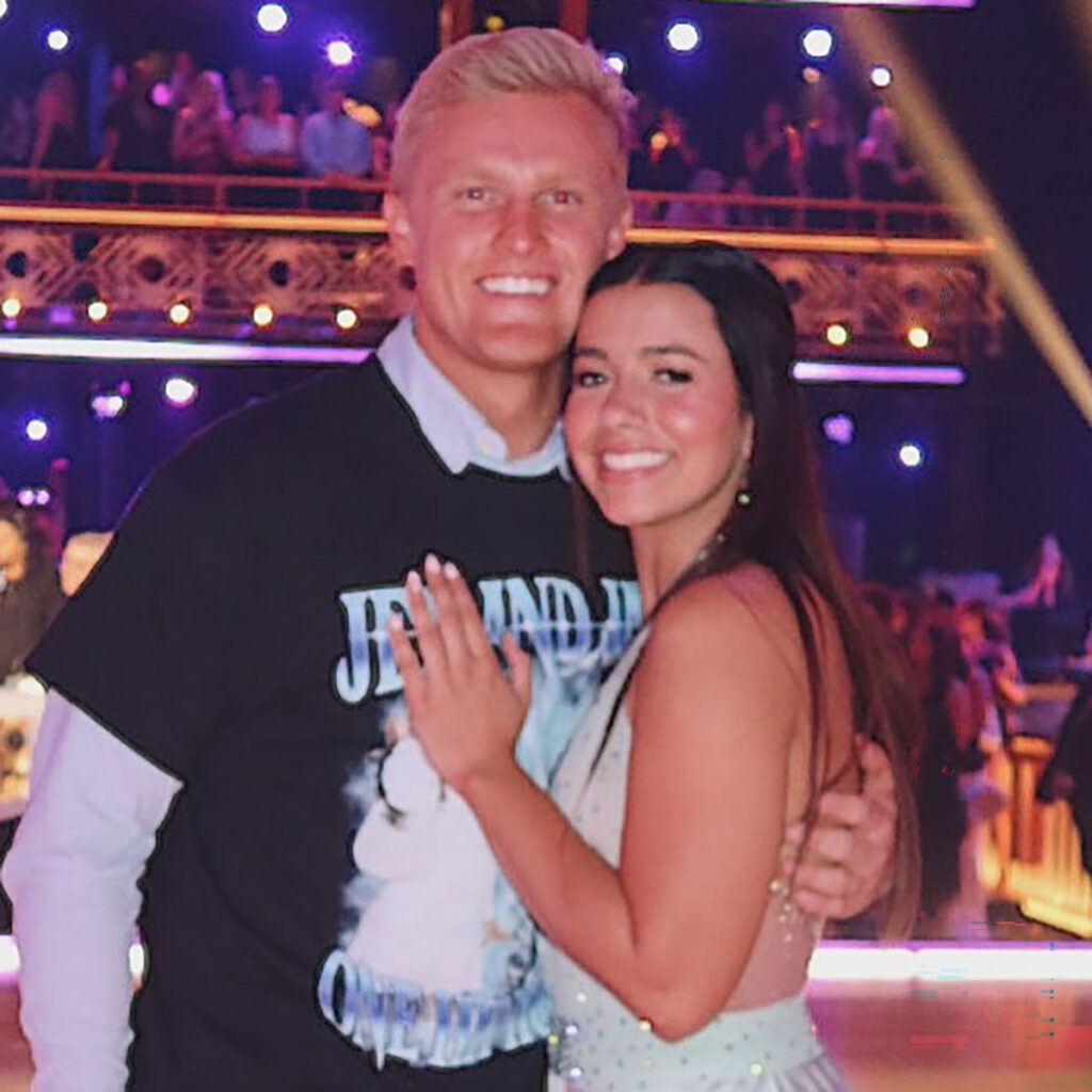 DWTS ‘ Jen Affleck’s Husband Asks for “Prayers” Amid Her Recent Illness Yahoo entertainment home