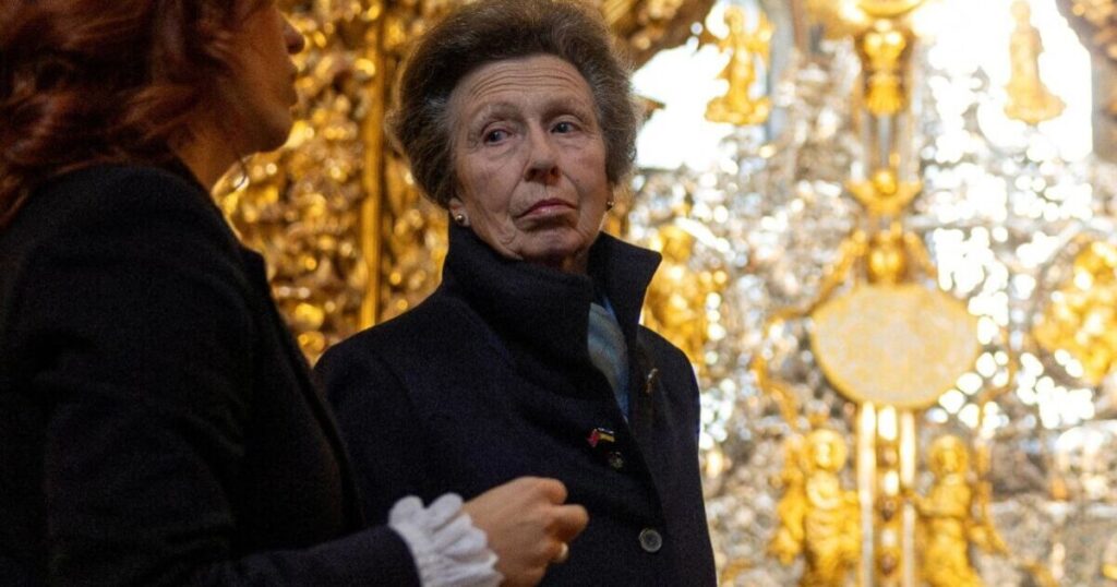 Princess Anne's poignant gesture on top secret royal Ukraine trip | Royal | News