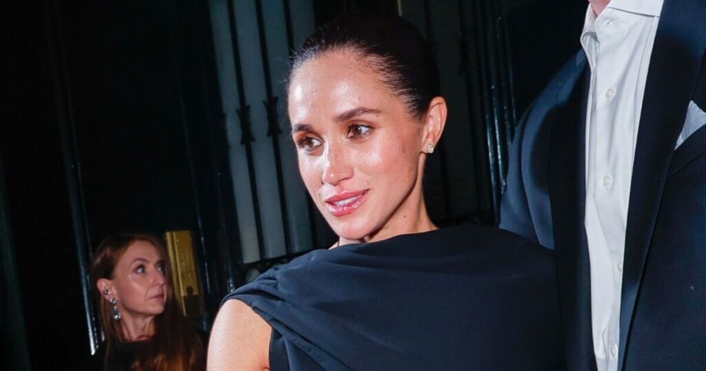 Palace 'uneasy' after Meghan Markle's surprise European trip | Royal | News