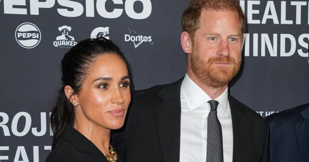 Meghan and Harry praised for bereavement support - 'They're our voice' | Royal | News