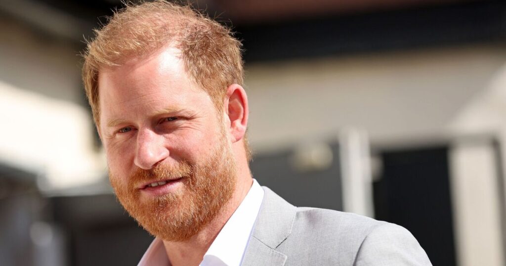 Expert pinpoints the exact moment Harry's media 'paranoia' set in | Royal | News
