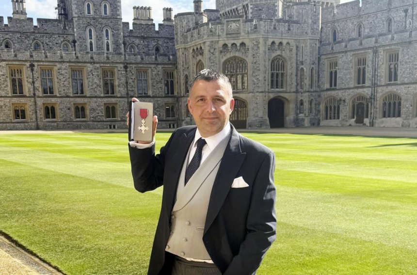 A royal honour for Rochdale’s Paul Ellison as Prince William presents him with MBE - Roch Valley Radio