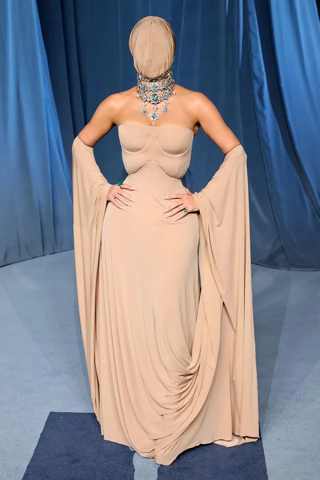 Amy Sussman/Getty Kim Kardashian attends the Academy Museum Gala in L.A. on Oct. 18