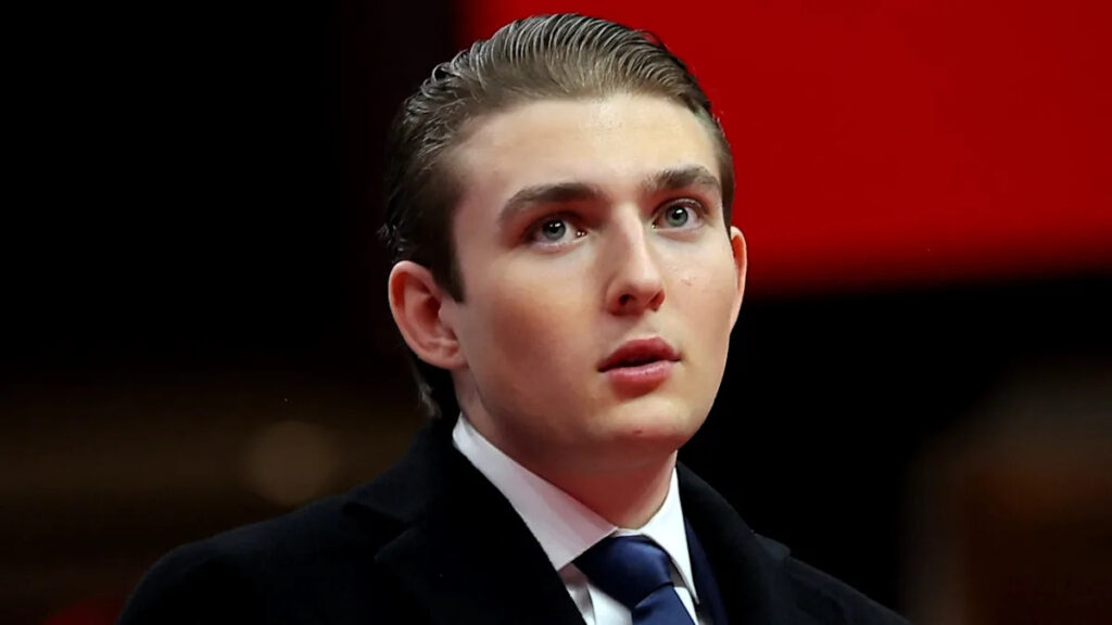 Barron Shuts Down Trump Tower Floor to Woo Date Barron Shuts Down Trump Tower Floor to Woo Date