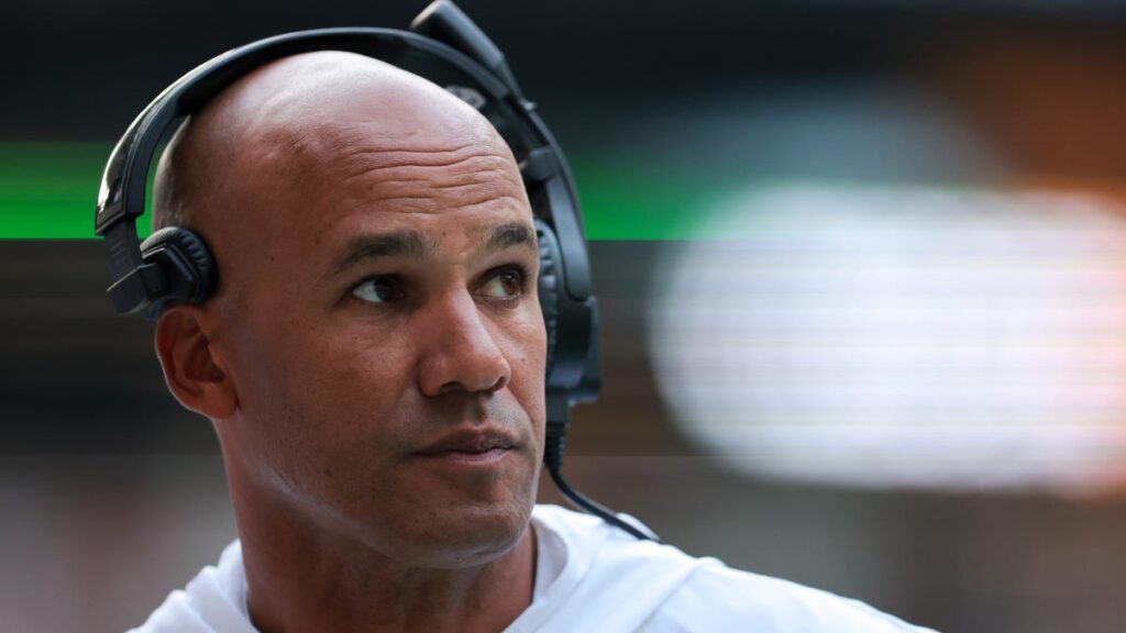 Jason Taylor wife video gets compared to 'Coldplay video' situation