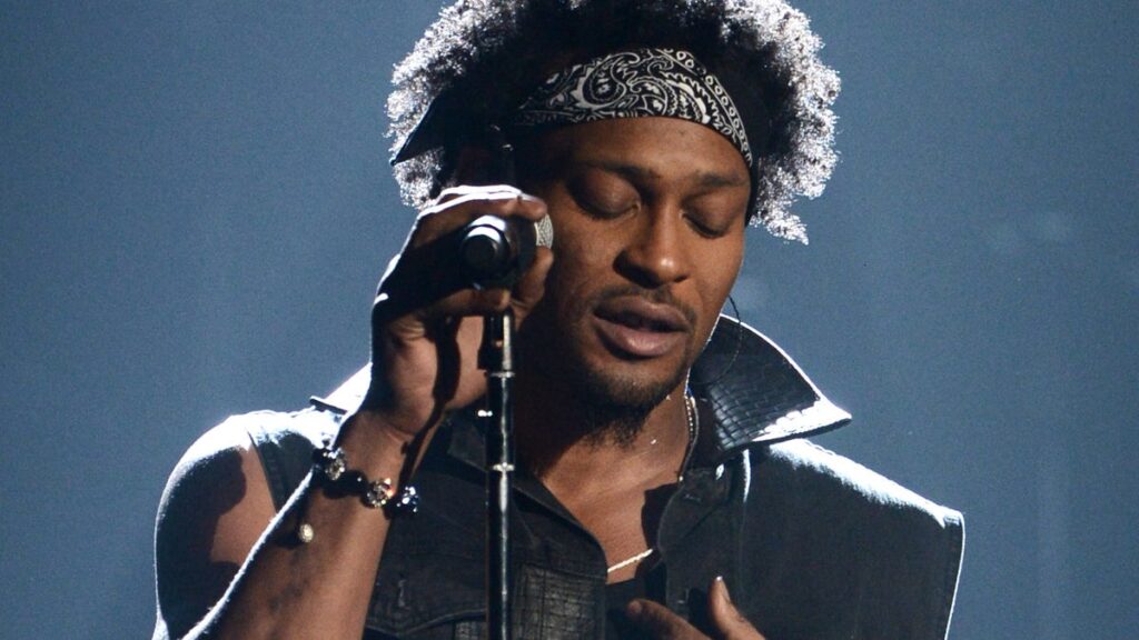 D'Angelo dies at 51. Jamie Foxx, John Legend, more react to his death