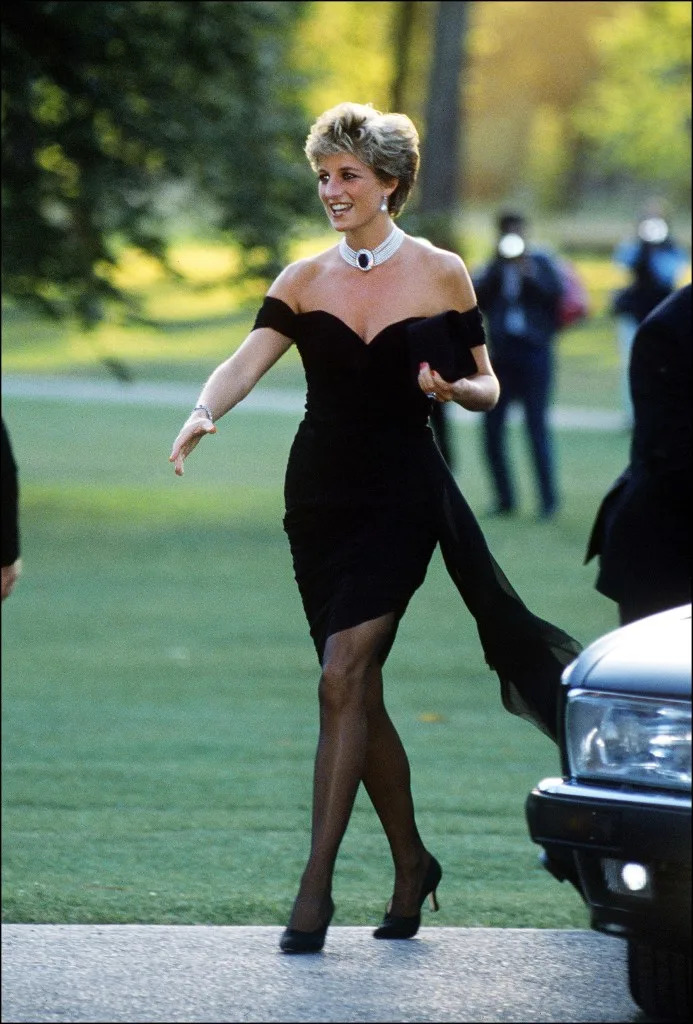Princess Diana arrives at the Serpentine Gallery in London in June 1994. Getty Images