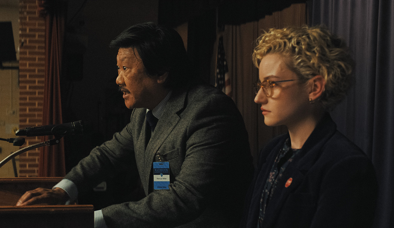 Benedict Wong and Julia Garner in 'Weapons'