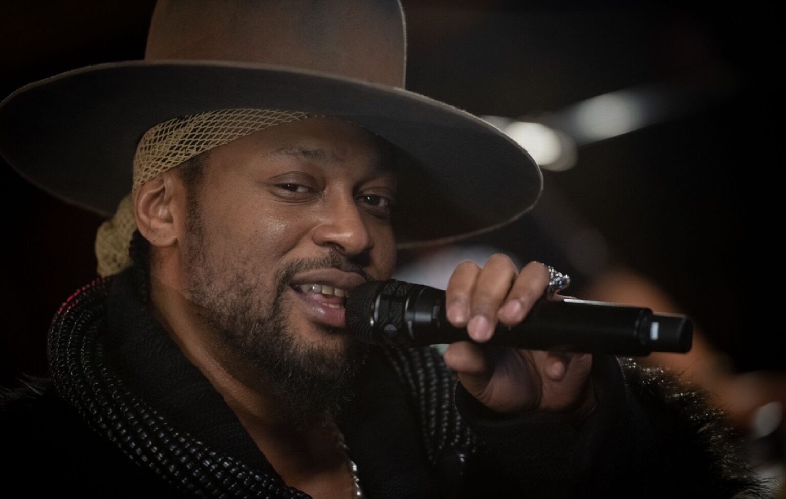 D'Angelo dies aged 51 after "prolonged and courageous battle with cancer"