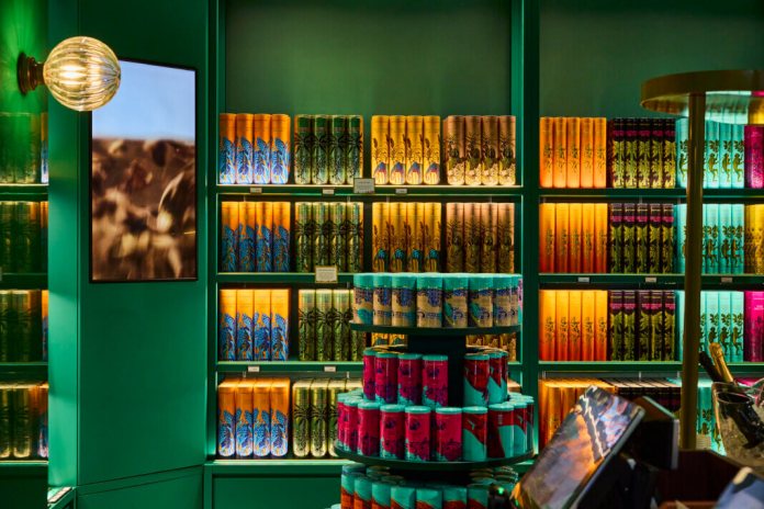 Fortnum & Mason Opens First Store Outside London at Bicester Village