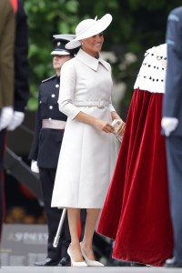 LONDON, ENGLAND - JUNE 03: Meghan, Duchess of Sussex arrives at the National Service of Thanksgiving at St Paul's Cathedral on June 03, 2022 in London, England. The Platinum Jubilee of Elizabeth II is being celebrated from June 2 to June 5, 2022, in the UK and Commonwealth to mark the 70th anniversary of the accession of Queen Elizabeth II on 6 February 1952.  (Photo by Chris Jackson/Getty Images)