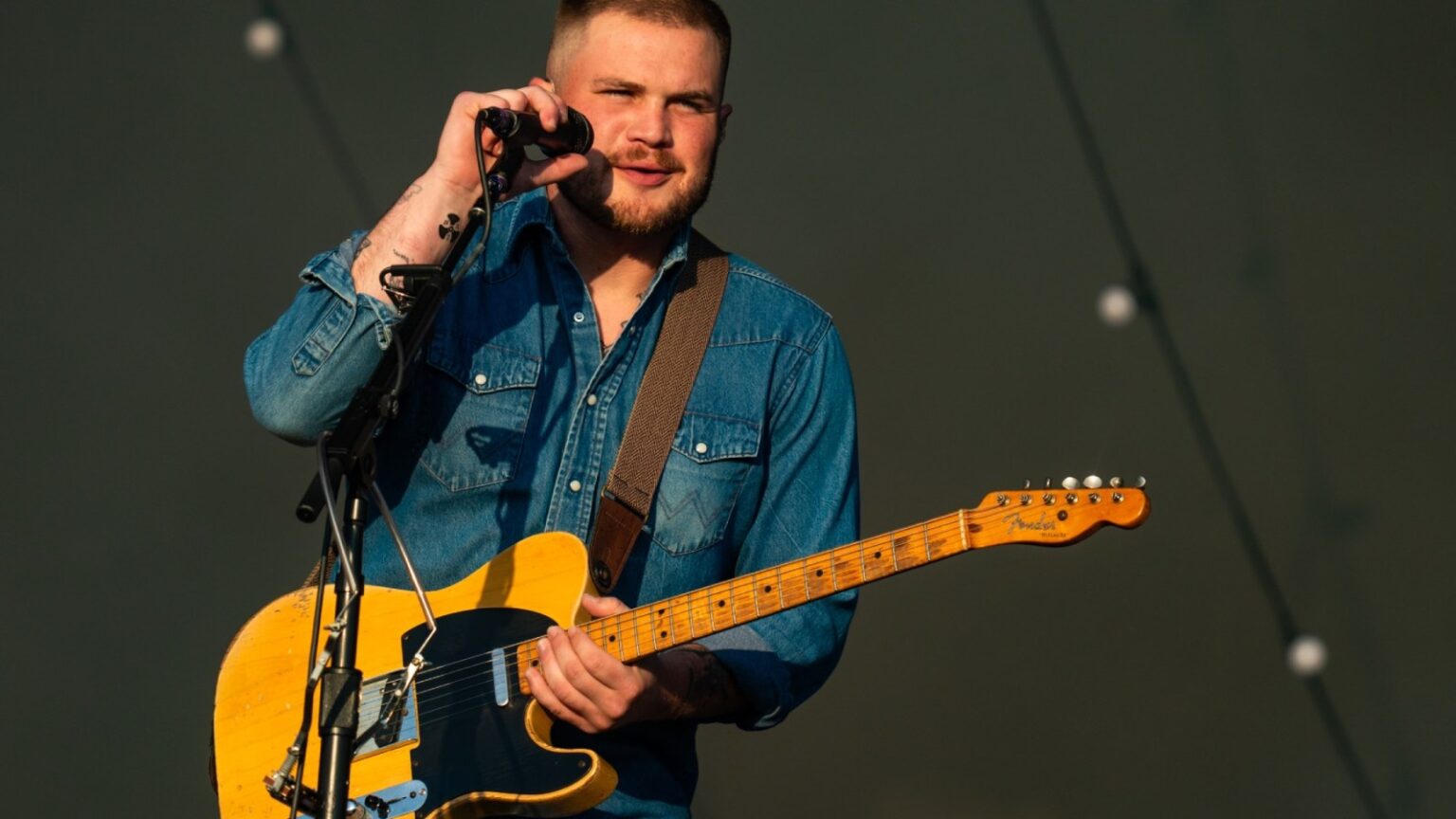 Zach Bryan Clarifies ICE Song, Says We’re Divided Zach Bryan Clarifies ICE Song, Says We're Divided