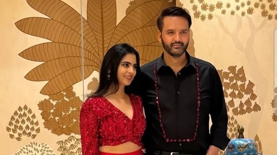 Isha Ambani with husband Anand Piramal for her birthday party in Jamnagar. (Instagram/@biancaa_bee)