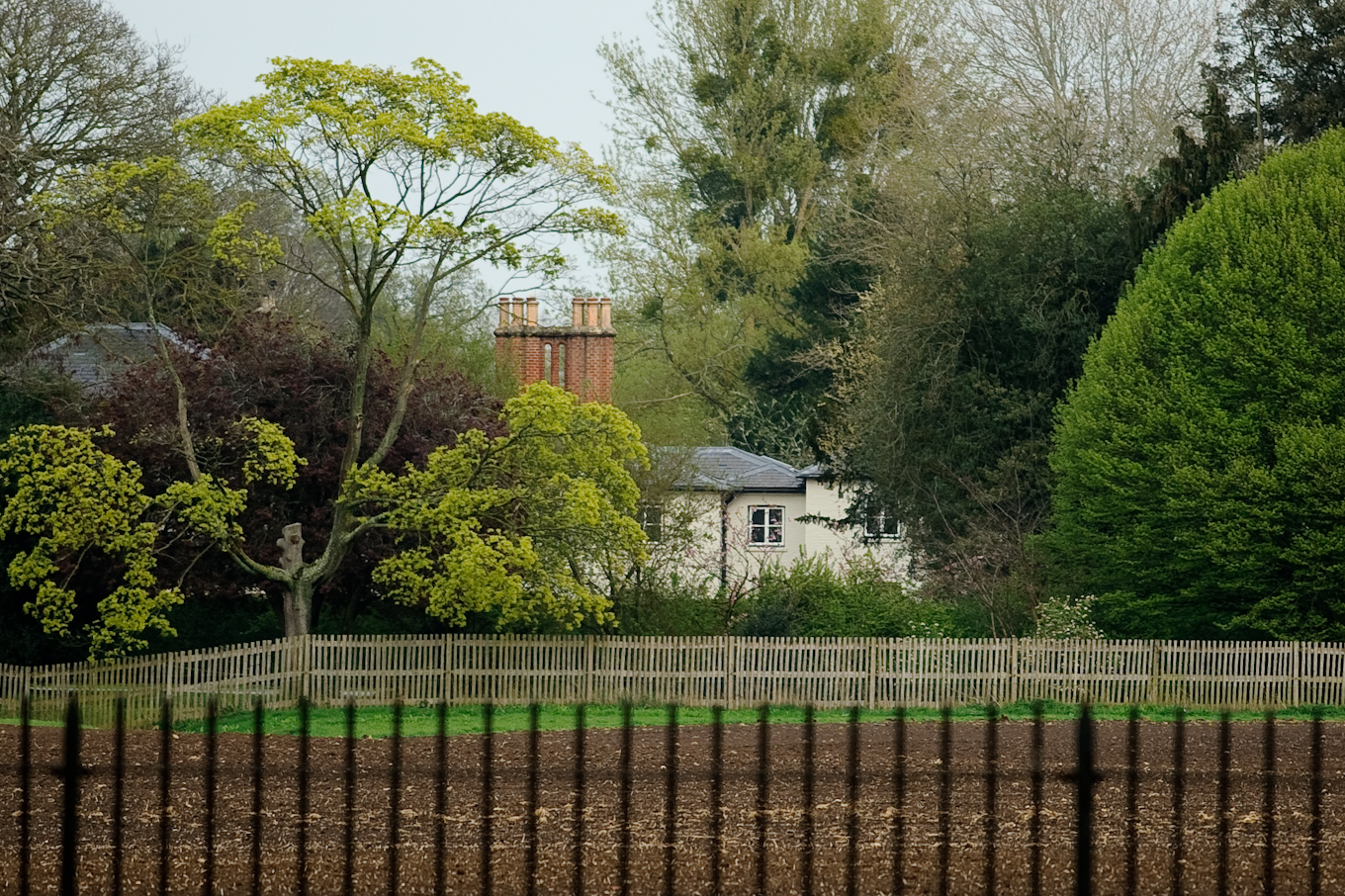 Shots of the exterior of Frogmore Cottage