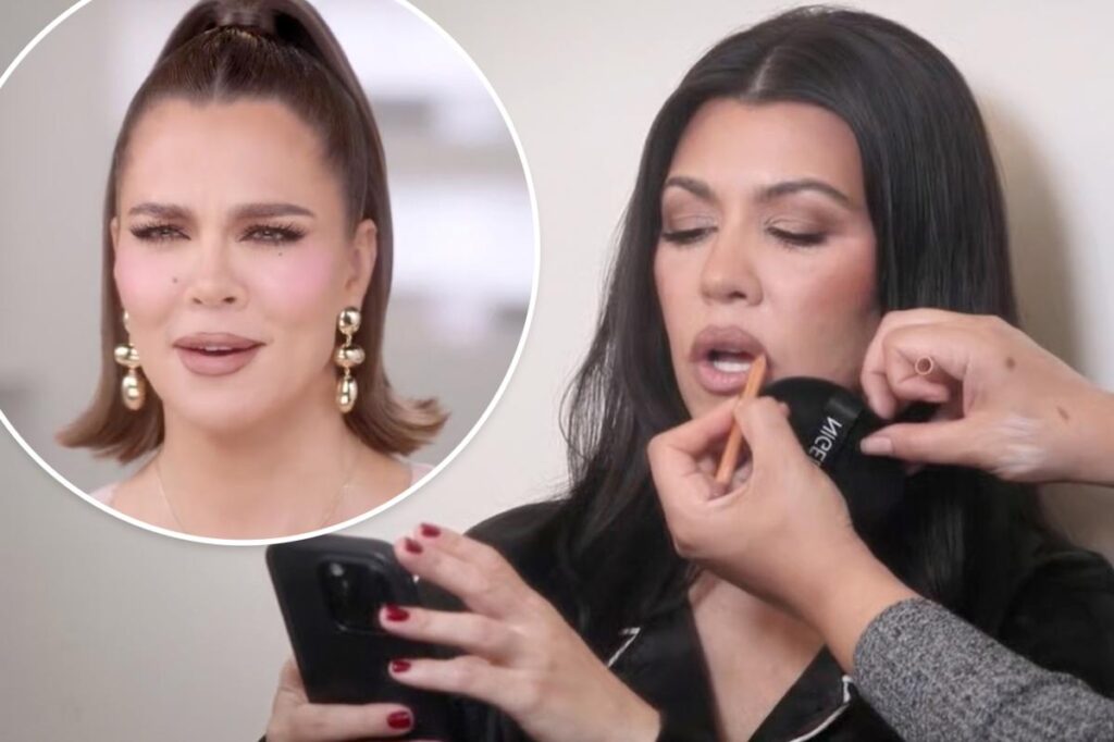 Kourtney Kardashian leaves family group chat over ‘negative’ Khloé ‘talking s–t’ Kourtney Kardashian leaves family group chat over 'negative' Khloé 'talking s--t'