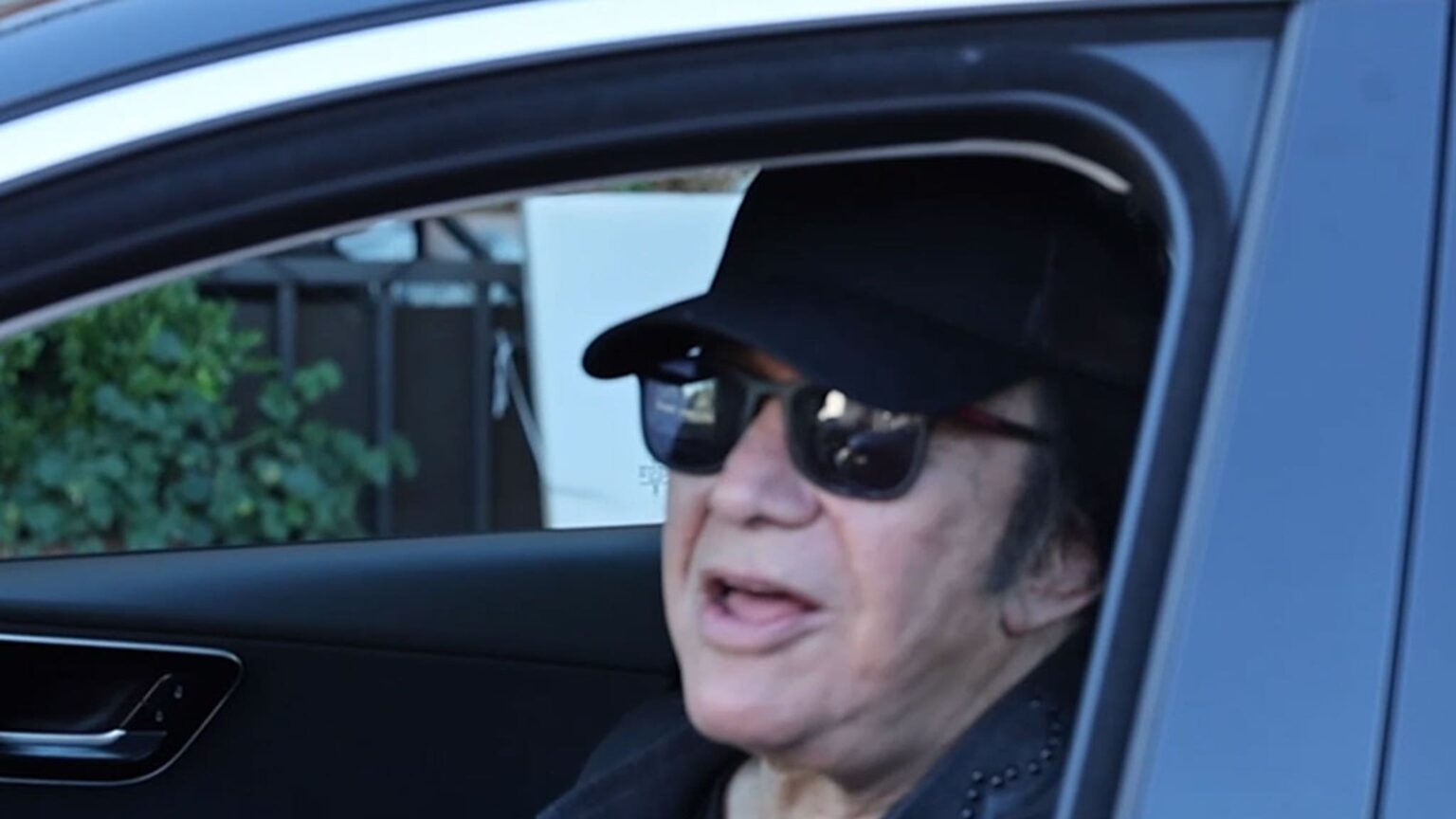 Gene Simmons Calls His SUV Crash a ‘Fender-Bender,’ Says Media Overhyped It Gene Simmons Calls His SUV Crash a 'Fender-Bender,' Says Media Overhyped It