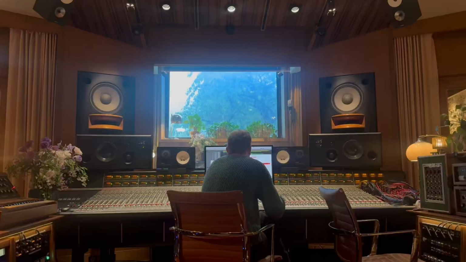 Charli XCX shared a clip from the recording studio amid the Taylor Swift feud