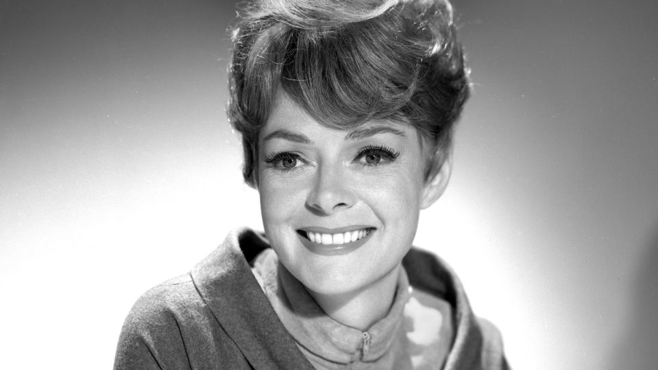 June Lockhart, beloved mother figure from ‘Lassie’ and ‘Lost In Space,’ dies at 100 Yahoo entertainment home