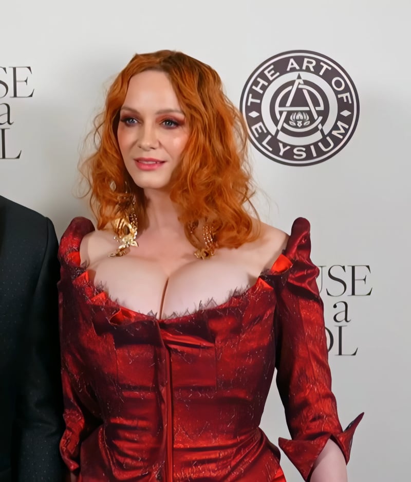 Christina Hendricks |The Art Of Elysium's 2024 HEAVEN Gala | January 2024
