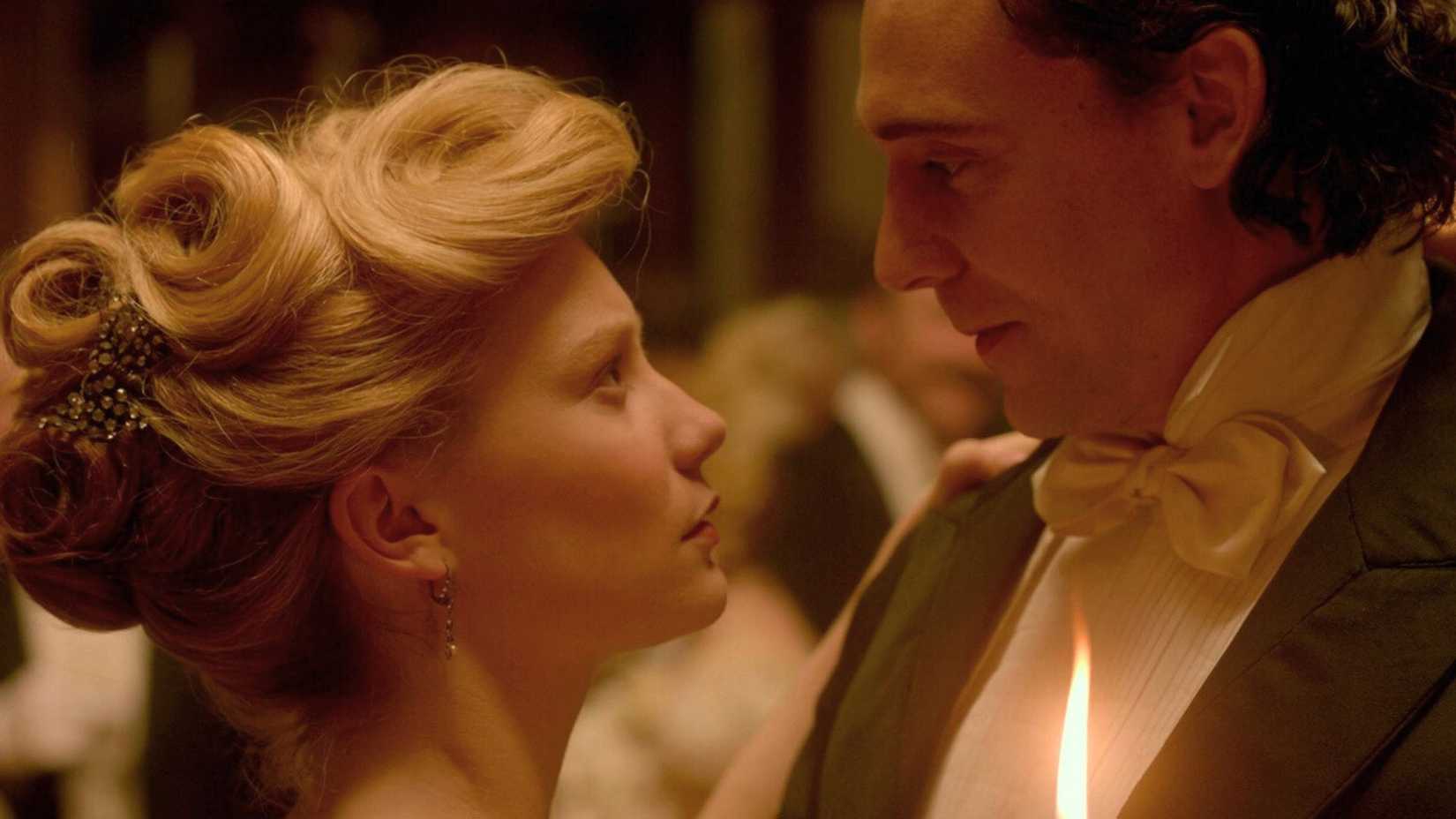 A screenshot from Crimson Peak by Guillermo del Toro and Legendary Pictures.