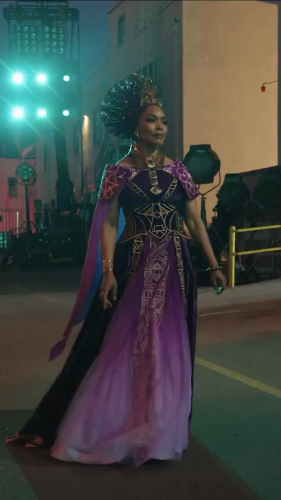 Angela Bassett reprised her role as Queen Ramonda during Vogue World: Hollywood, wearing an original look from ‘Black Panther: Wakanda Forever’ made by costume designer Ruth E. Carter. (October 26, 2025)