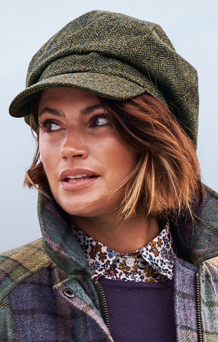 Ladies Tweed 8 Piece Hat