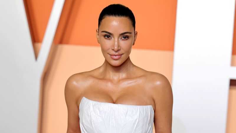 Kim Kardashian opens up about decision to divorce Kanye West Kim Kardashian opens up about decision to divorce Kanye West