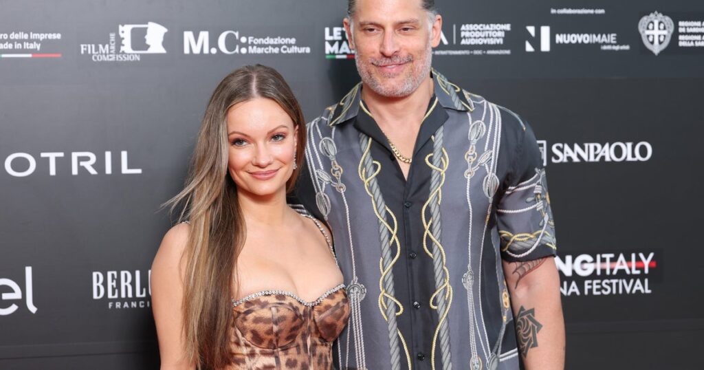 Pittsburgh-area natives Joe Manganiello and Caitlin O'Connor get engaged
