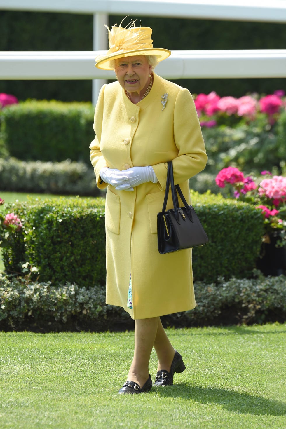 ascot, england june 21: queen elizabeth ii attends royal ascot 2017 at ascot racecourse on june 21, 2017 in ascot, england. (photo by stuart c. wilson/getty images)