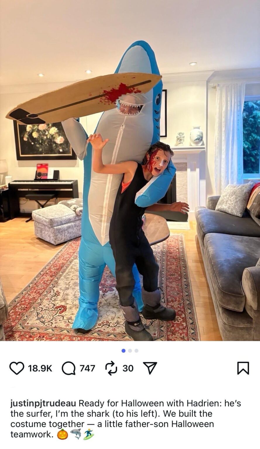 Justin Trudeau, allegedly dating Katy Perry, goes as Left Shark for Hallowe’en