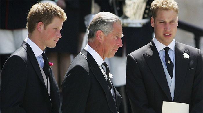 Prince William issues another major 'ultimatum' to King Charles: 'more seriously'