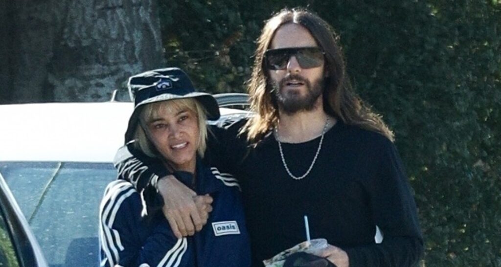 Jared Leto & Sofia Boutella Keep Close, Hold Hands on Hike in Malibu | Jared Leto, Sofia Boutella | Celebrity News and Gossip | Entertainment, Photos and Videos Jared Leto & Sofia Boutella Keep Close, Hold Hands on Hike in Malibu | Jared Leto, Sofia Boutella | Celebrity News and Gossip | Entertainment, Photos and Videos