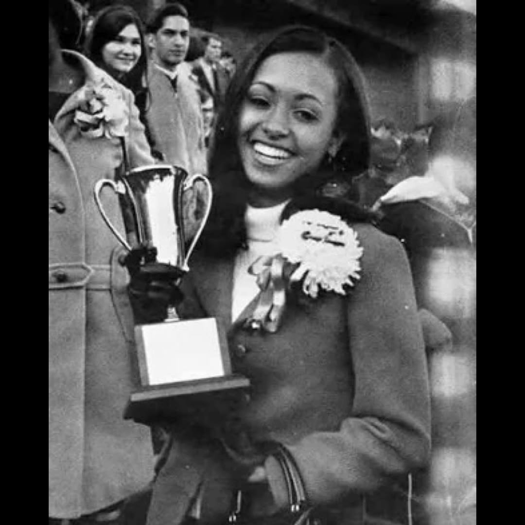 Daphne Maxwell Reid (Aunt Viv in Seasons 4-6 of The Fresh Prince of Bel-Air) when she was the first Black homecoming queen of Northwestern University (1967). The last photo was the one her roommate used to get her nominated.
