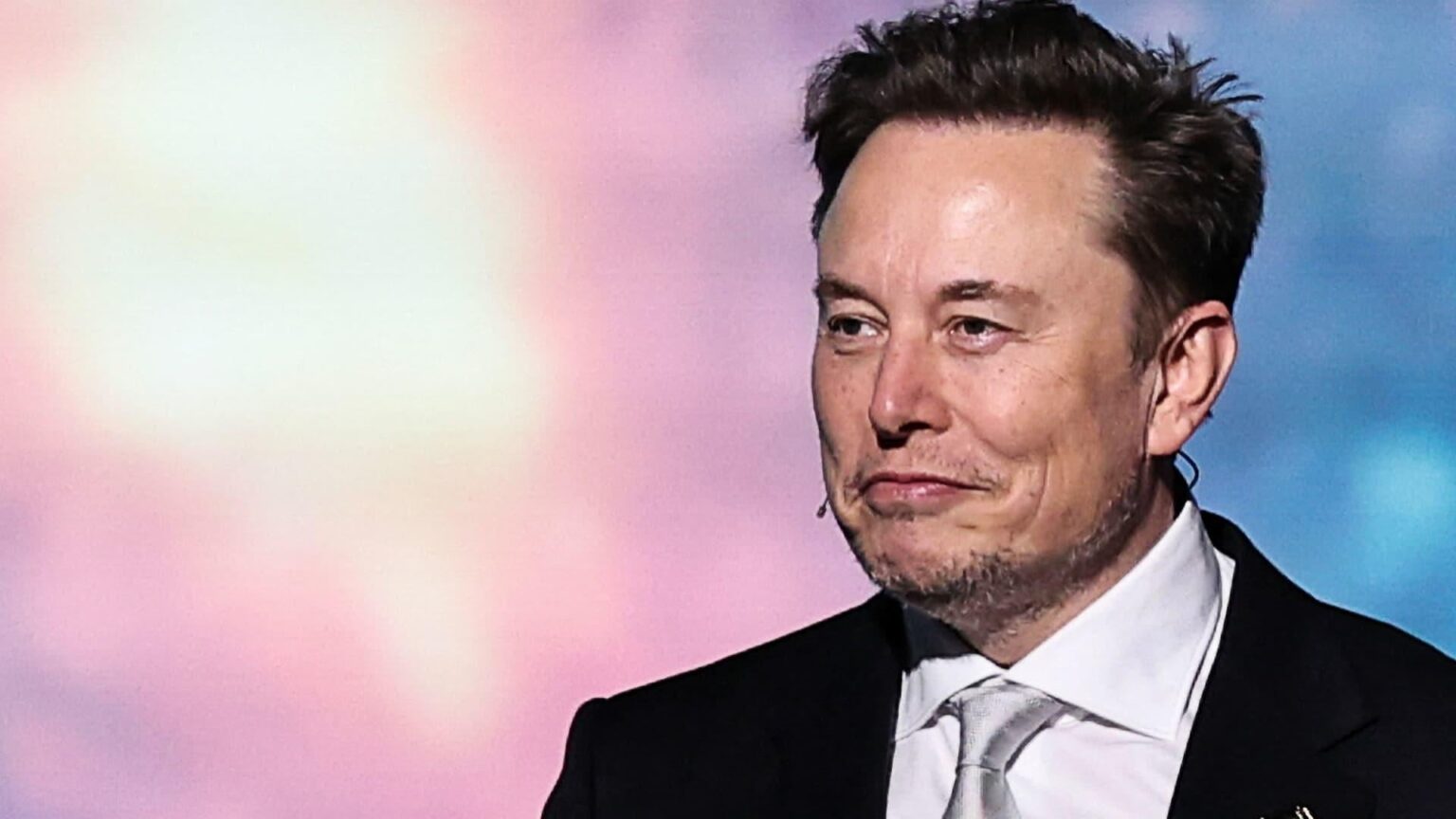 Tesla risks losing CEO Musk if $1 trillion pay package isn't approved, board chair says