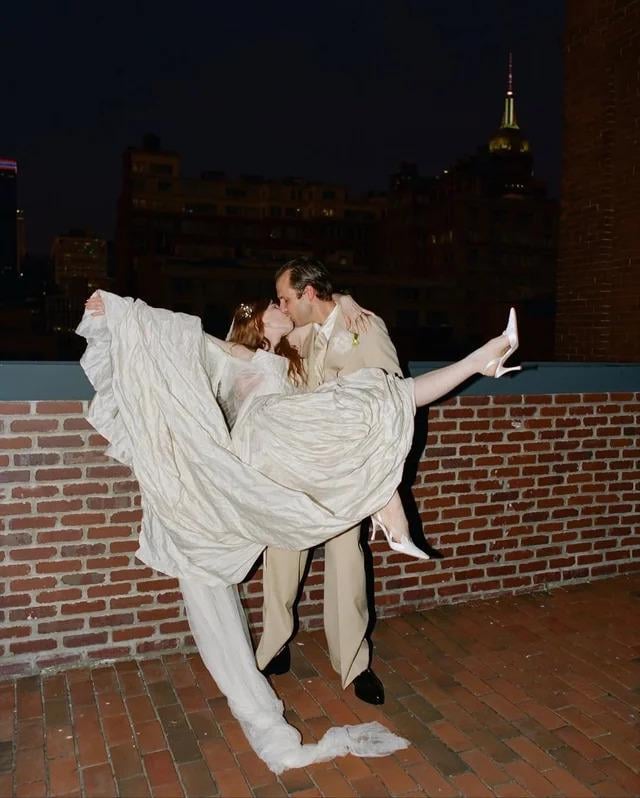 Carly Rae Jepsen and Cole M. G. N put the ring on at the Chelsea Hotel in New York