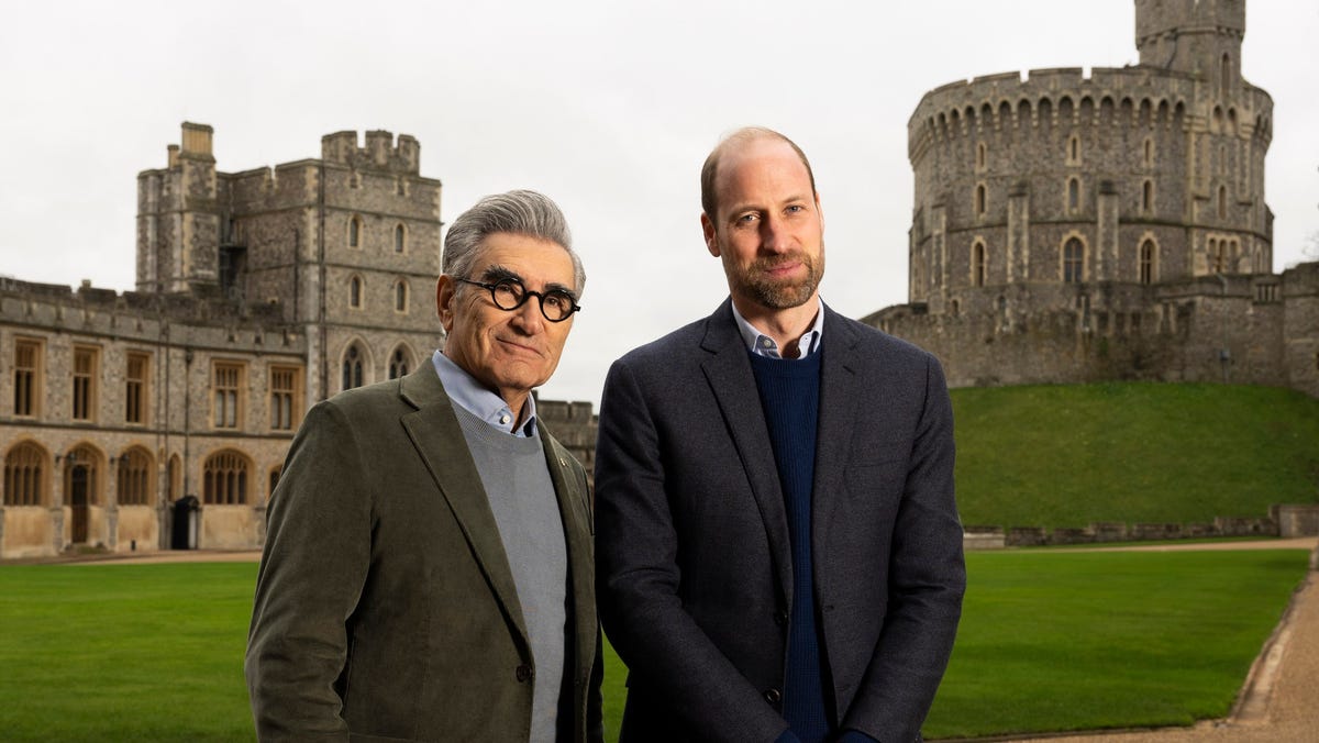 The Royal Family Watch Military Procession To Mark The 80th Anniversary Of VE Day