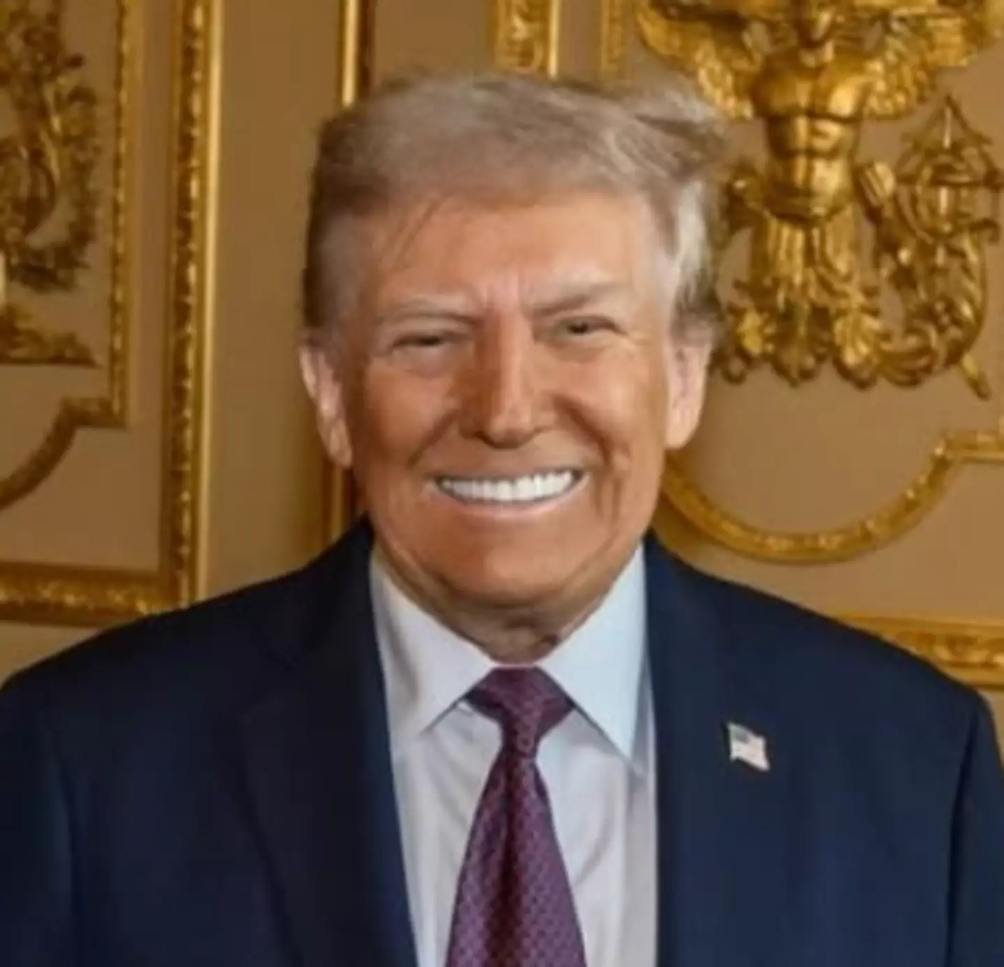 Trump was accused of photoshopping the photo with the British monarch (Instagram/@POTUS)