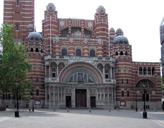 British royal family set to have first Catholic funeral in centuries – EWTN Great Britain