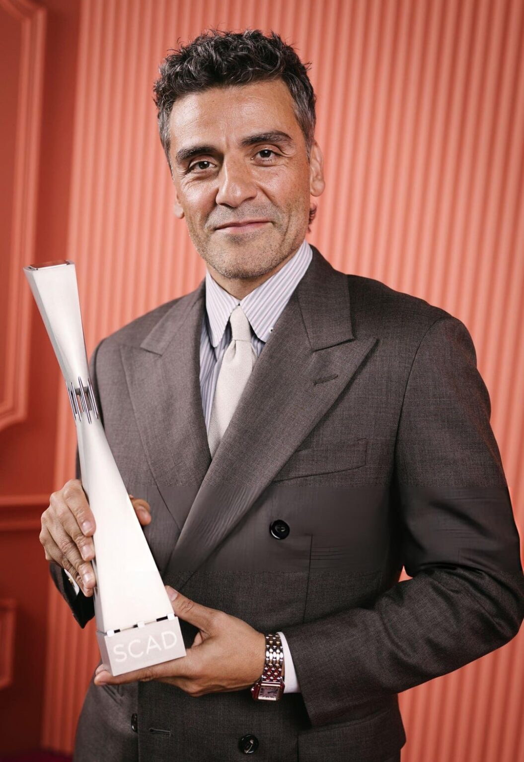 Oscar Issac was honored with the Icon Award today during the 28th SCAD Savannah Film Festival. (October 30, 2025)