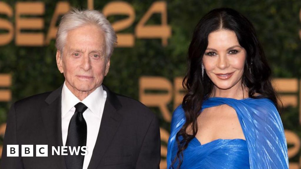 Catherine Zeta-Jones and Michael Douglas mark 25th wedding anniversary Catherine Zeta-Jones and Michael Douglas mark 25th wedding anniversary