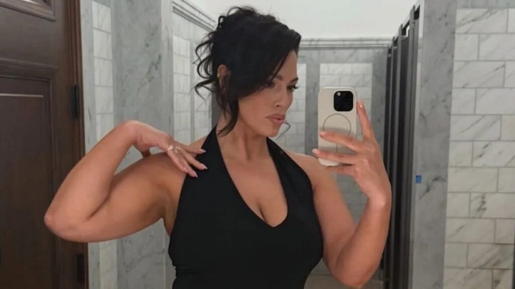Ashley Graham Kicks Back, Goes Barefoot in Curve-Hugging Gown Yahoo entertainment home